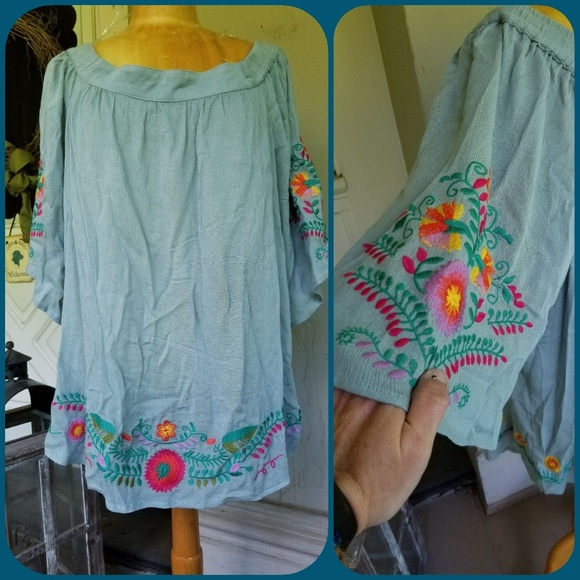 A Beautiful Soul Embroidered top PLUS SZ 14 16 - Picture 4 of 8